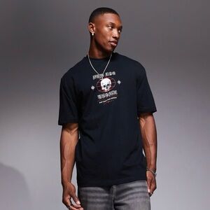 ASOS DESIGN relaxed t-shirt in black with skull chest print - Medium